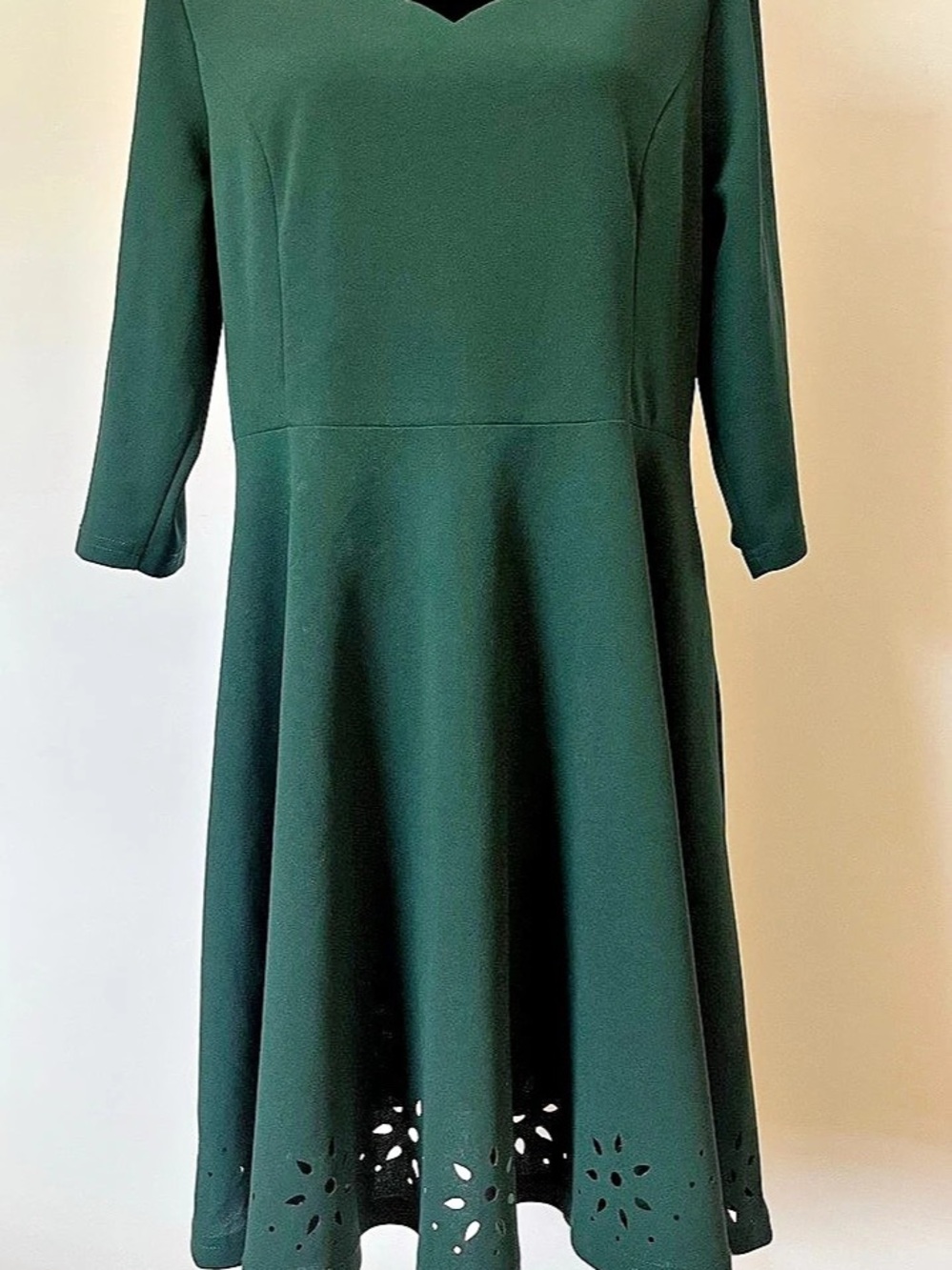 Apperloth A Green Scalloped Neck Midi Dress Size XL